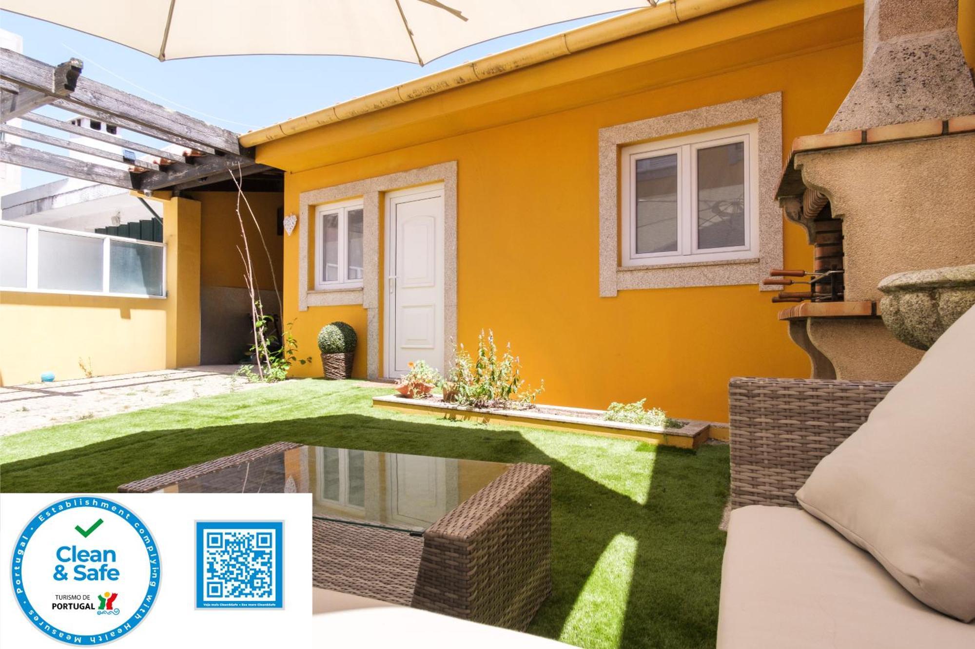 Perafita Yellow House - Ecohost Экстерьер фото